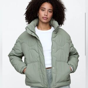 GAP Women's Light Sage Puffer Jacket